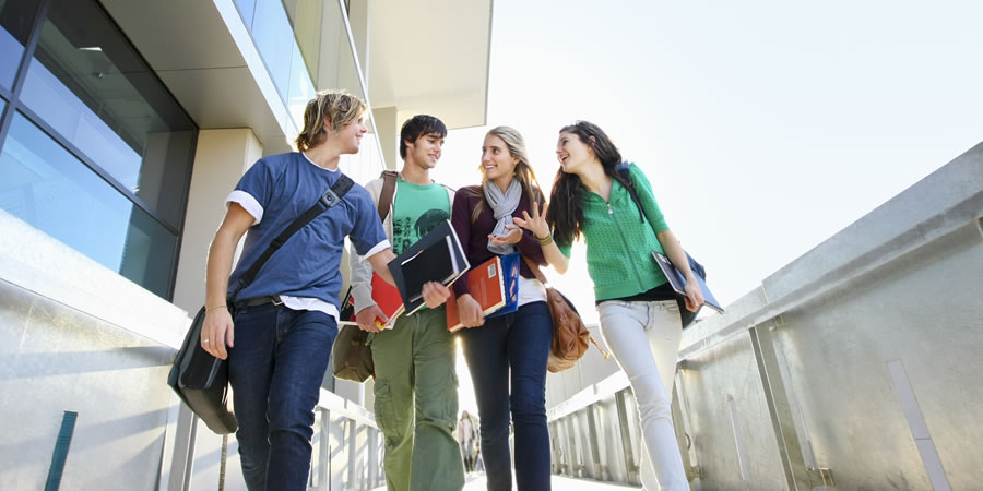 Controle de acesso na escola por catraca