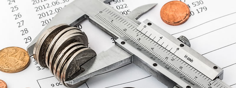 Definição de gastos na instituição de ensino