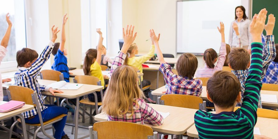Sistema de gestão escolar Cadastro de séries e turmas